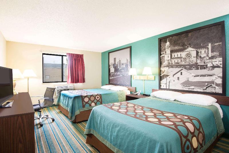 Super 8 by Wyndham Pittsburgh PA Airport University Area - photo 3