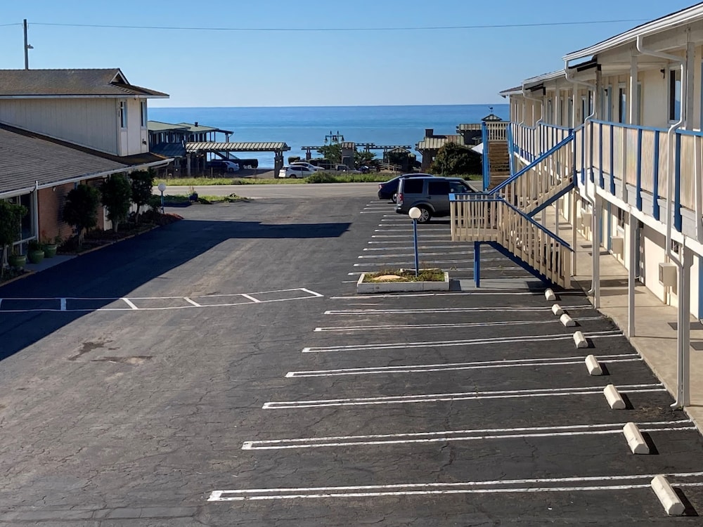 Coast Riders Inn - photo 109