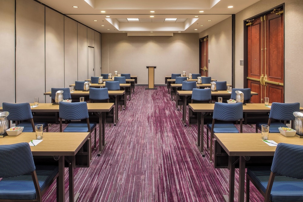 Courtyard by Marriott Seattle Federal Way - photo 23