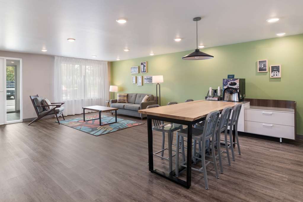 WoodSpring Suites Concord Charlotte Speedway - photo 9