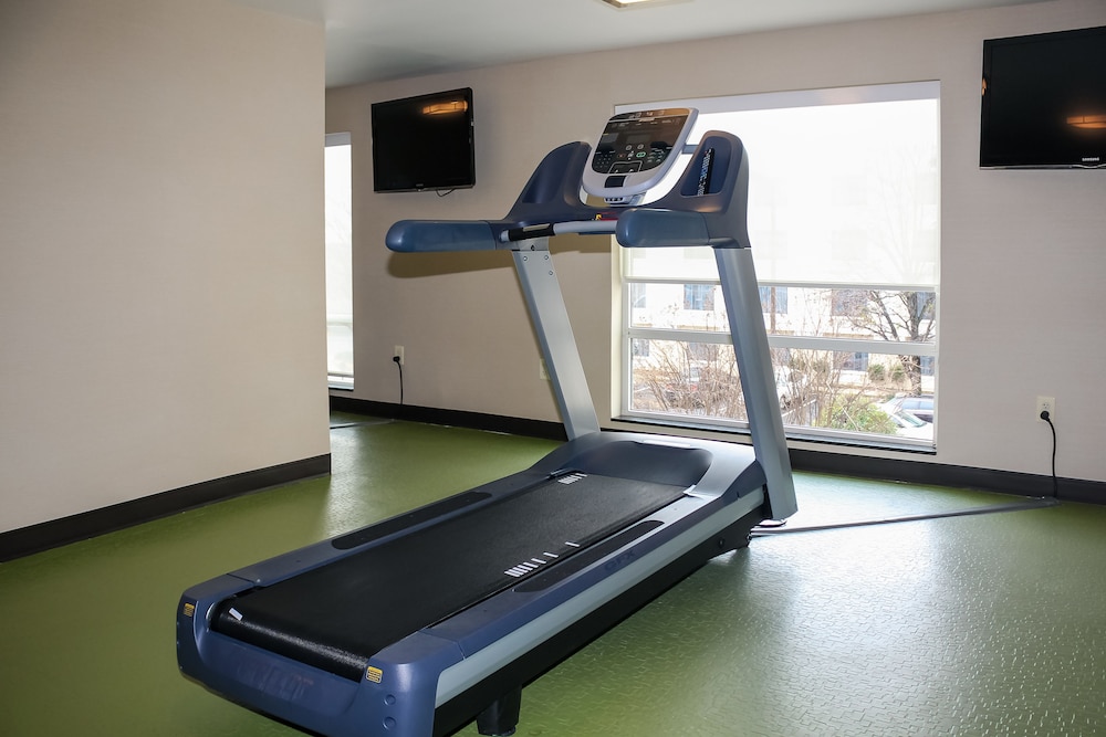 Holiday Inn Hotel & Suites Atlanta Airport North by IHG - photo 35