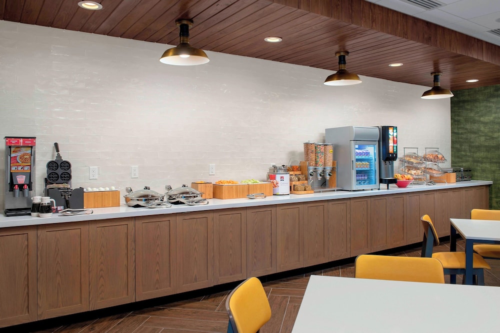 Fairfield Inn & Suites by Marriott Denver Tech Center North - photo 25