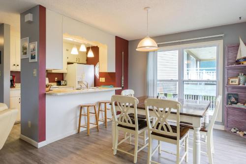 Changes In L'Attitude by Oak Island Accommodations - photo 38