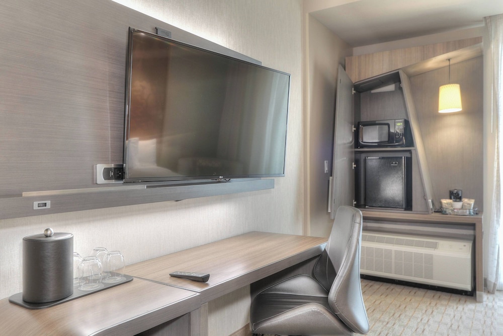 Courtyard by Marriott Pigeon Forge - photo 44