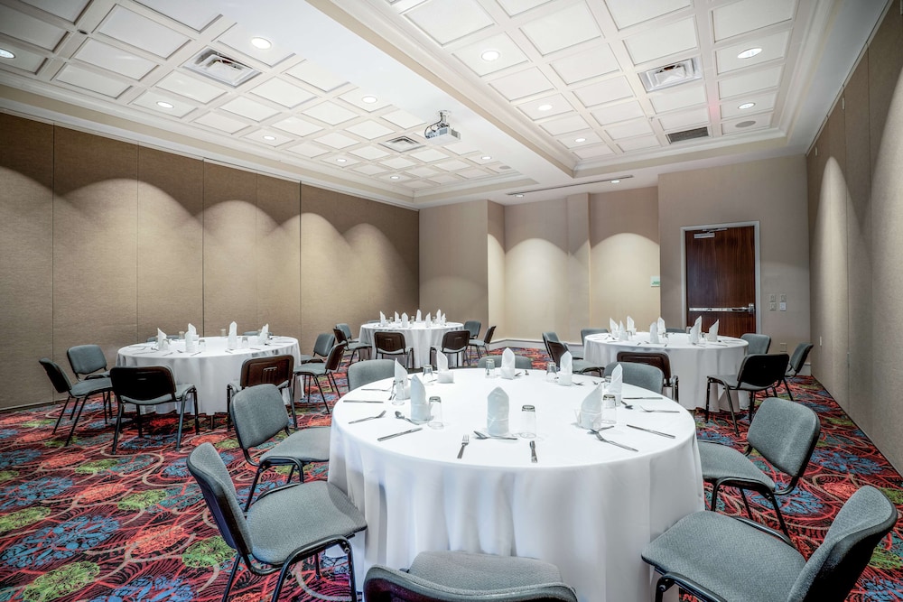 Hilton Garden Inn Dalton - photo 27