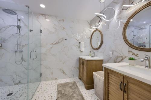 Sweet Lancaster Apt. A — 4-Star Luxury Hotel in Lancaster, United States