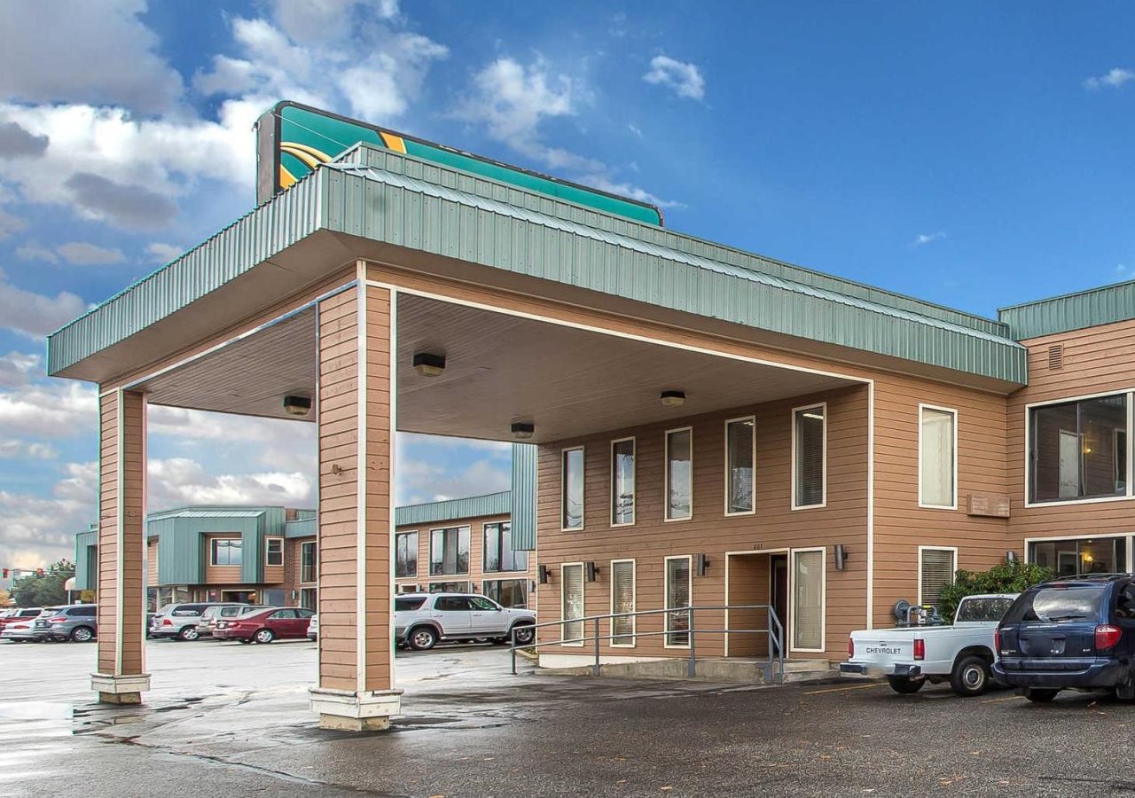 Quality Inn - carbon neutral hotel in Sandpoint