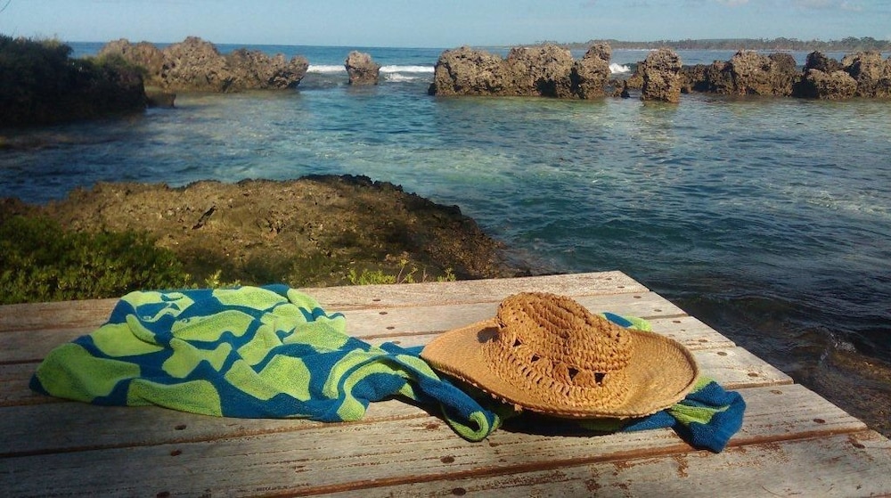 Ripples on the Bay - carbon neutral hotel in Vanuatu