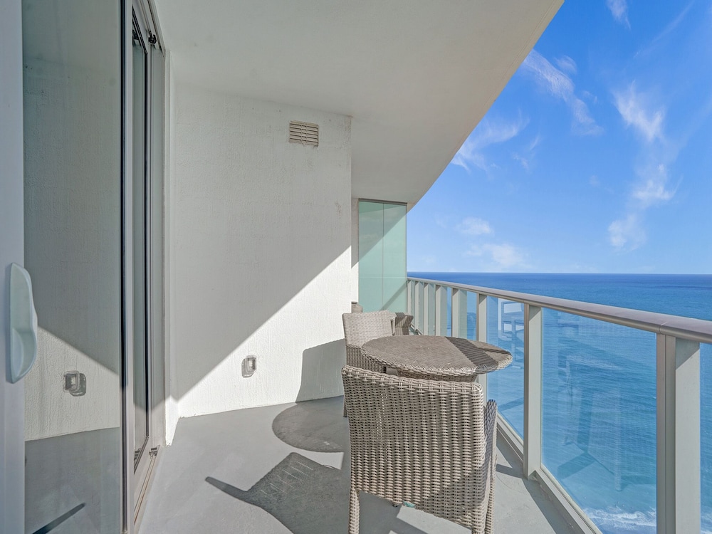 Amazing Apartments At Lyfe Resort & Residences - photo 63