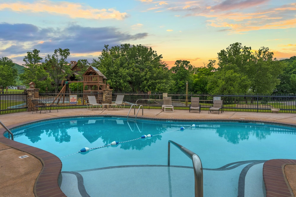 Table Rock Landing Resort - photo 25