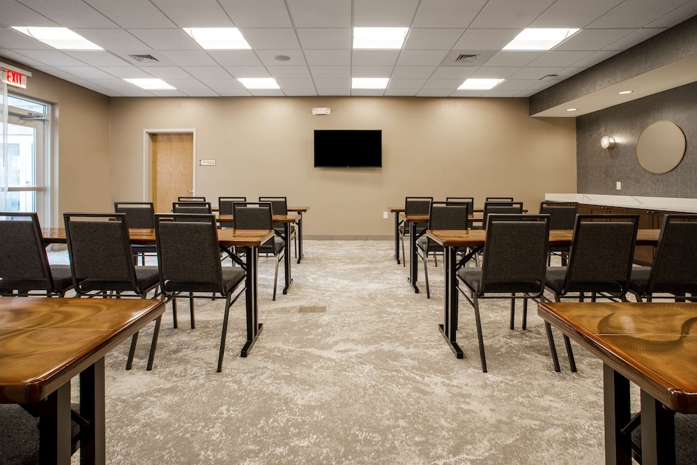 Homewood Suites by Hilton Myrtle Beach Coastal Grand Mall - photo 24