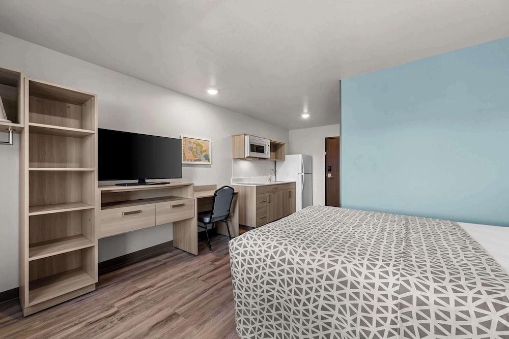 WoodSpring Suites Columbia Irmo - photo 11