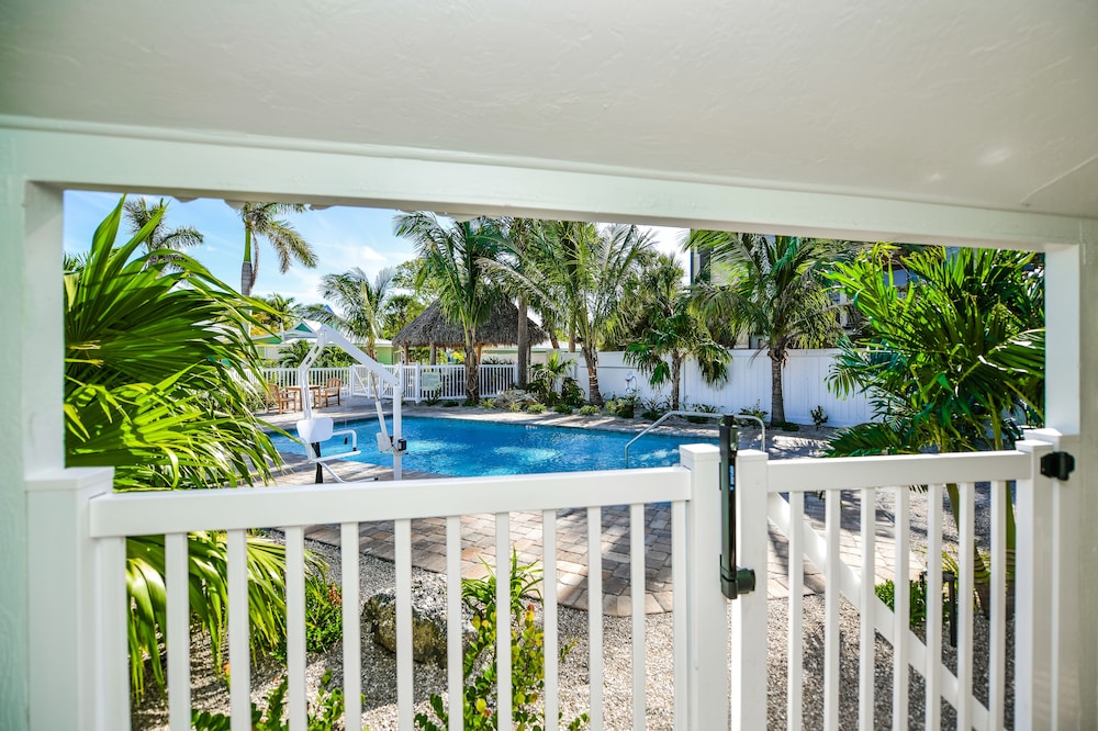 Tropical Breeze Resort - photo 215