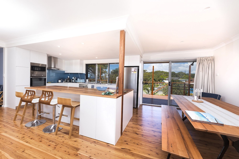 Hamptons — carbon neutral stay, Forster