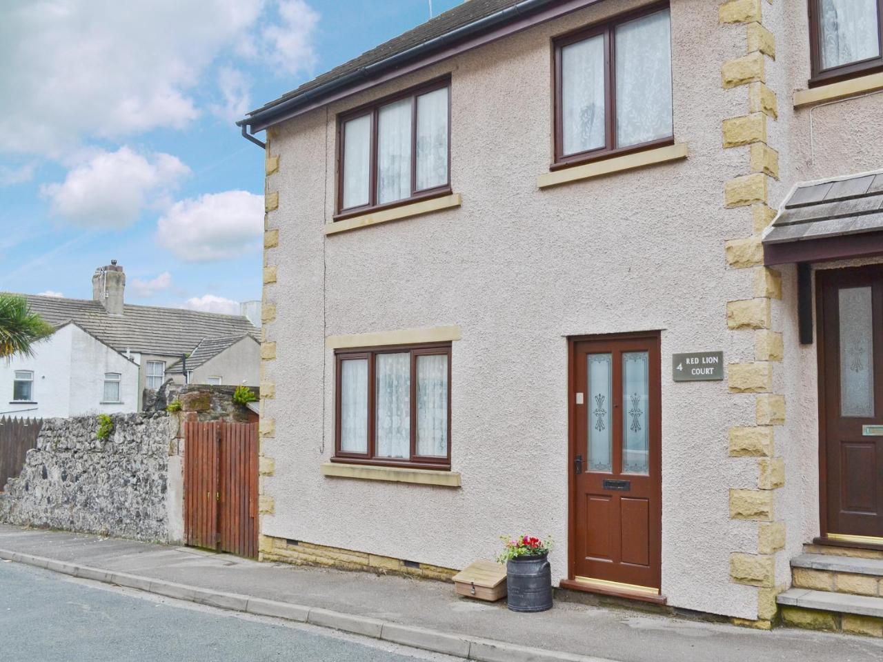 Combe Cairn in Millom, United Kingdom