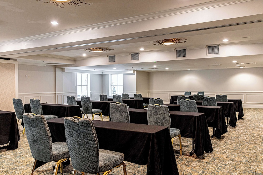 Hampton Inn & Suites Charleston West Ashley - photo 47