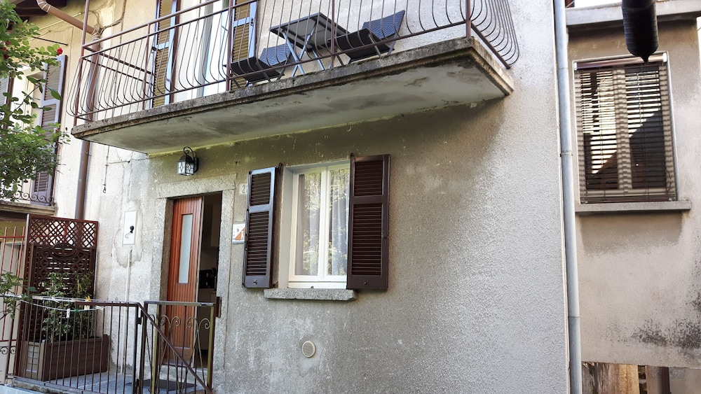 La Turr De Mezz Lca Nesso — hotel in Nesso