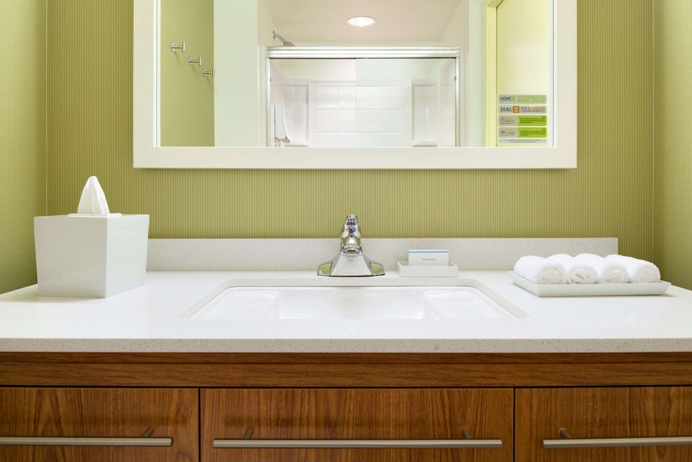 Home2 Suites by Hilton La Crosse - photo 13