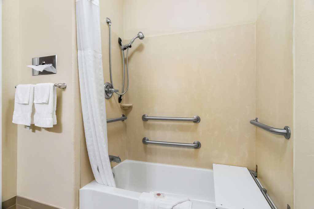 Comfort Inn Hebron Lowell Area - photo 13