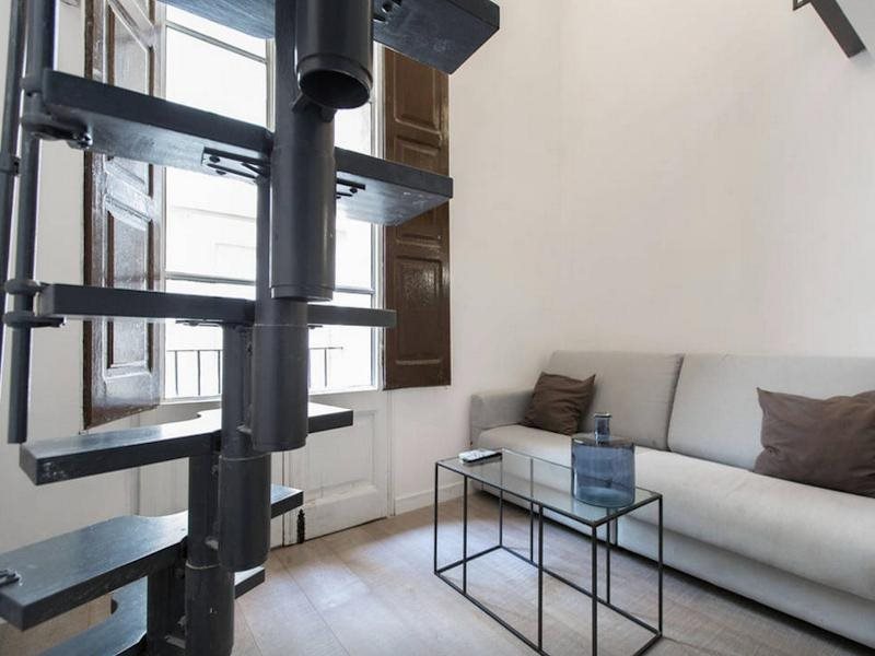 No 5 The Streets Apartments — Ciutat Vella — photo 2