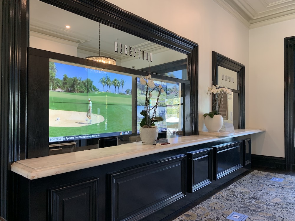 Silverado Resort - photo 2