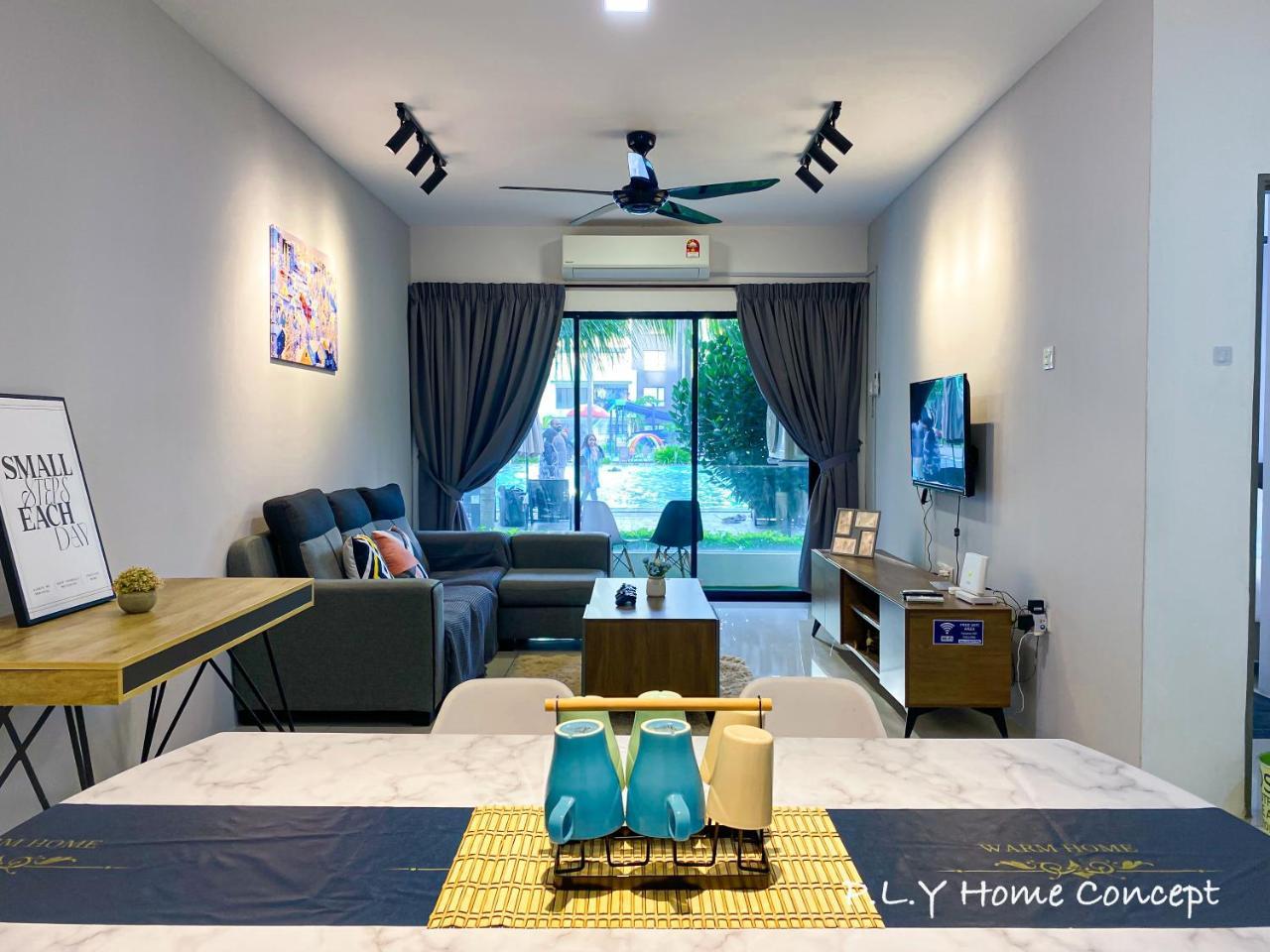 Groundfloor Poolside Manhattan Ipoh Free Netflix&Carpark — 4-Star Luxury Hotel in Ipoh, Malaysia