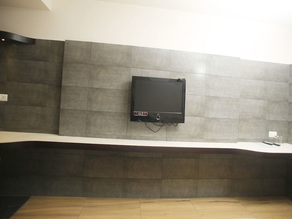 OYO 16806 Hotel Mansar in Jammu, India