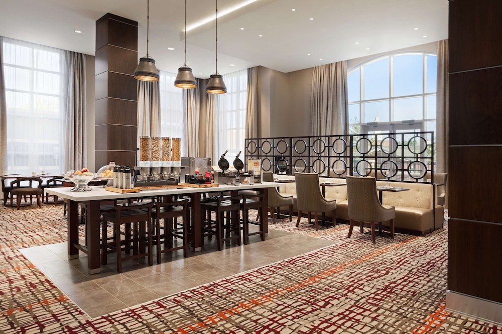 Hilton Garden Inn Charlotte SouthPark - photo 27