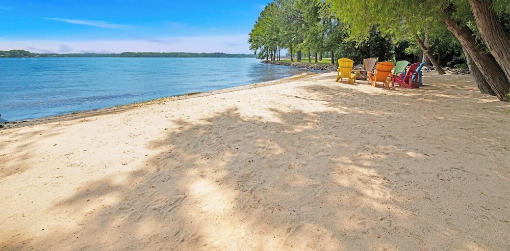 Lake Norman Breakaway in Mooresville, United States