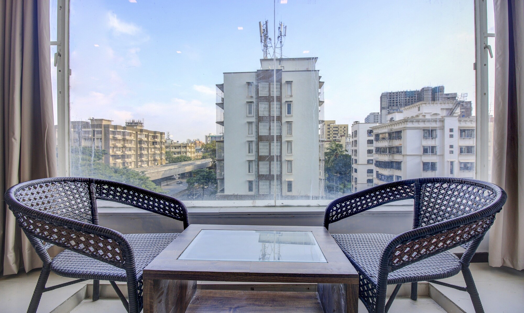 Hotel Aura