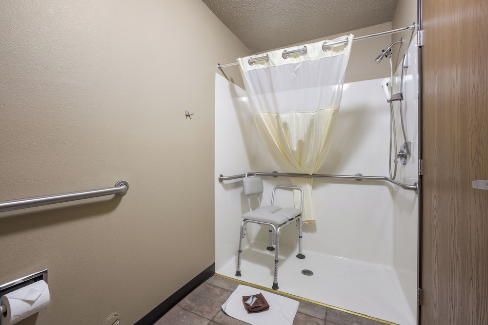 De Smet Super Deluxe Inn and Suites - photo 20