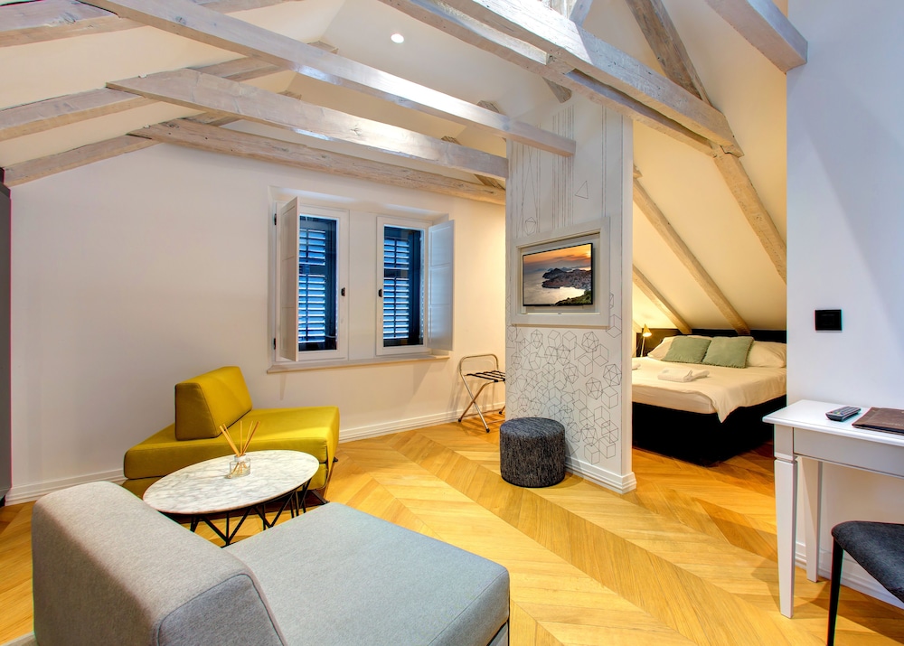 Guest House Forty Four — 4-Star Luxury Hotel in Dubrovnik, Croatia