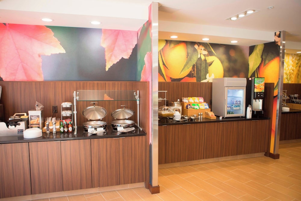 Fairfield Inn & Suites Cambridge - photo 44