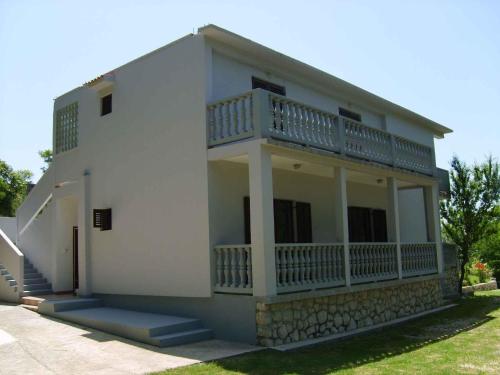 Apartment in Lopar Insel Rab 17747 — 4-Star Luxury Hotel in Lopar, Croatia