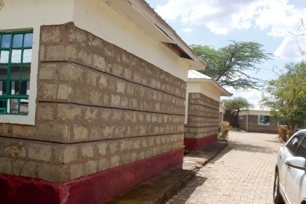 Lapset Hotel — Isiolo — photo 5