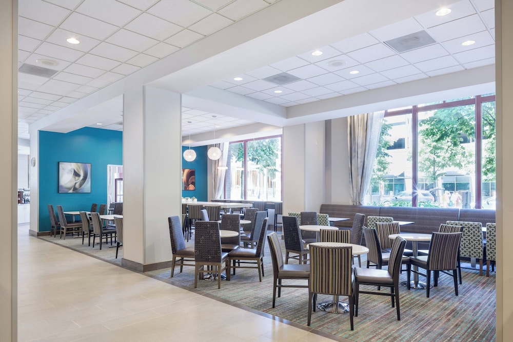 Residence Inn by Marriott Portland Downtown RiverPlace - photo 50