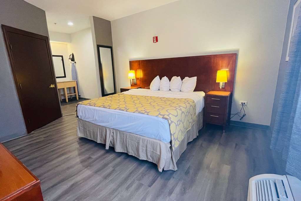 Baymont by Wyndham Chicago Calumet City - photo 39