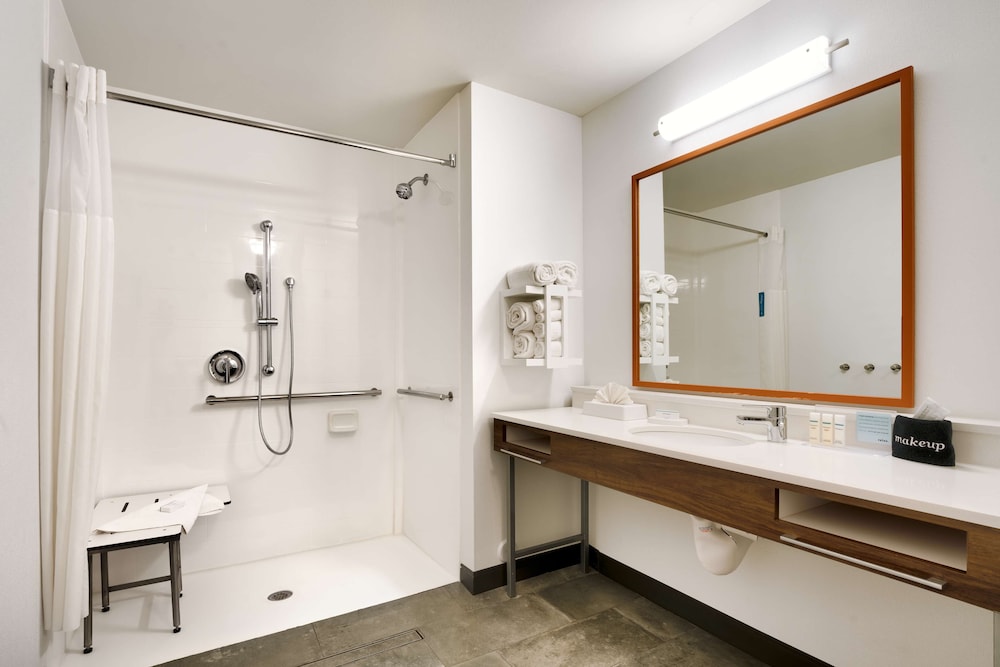 Hampton Inn & Suites By Hilton Spanish Fork Provo - photo 15