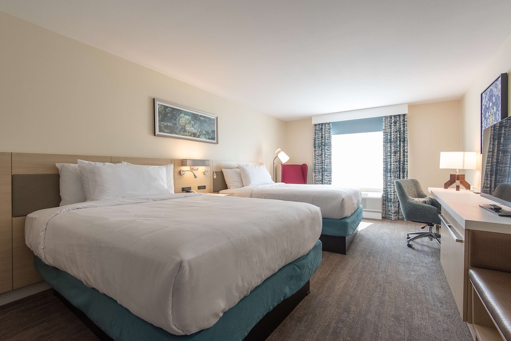 Hilton Garden Inn Calabasas - photo 5