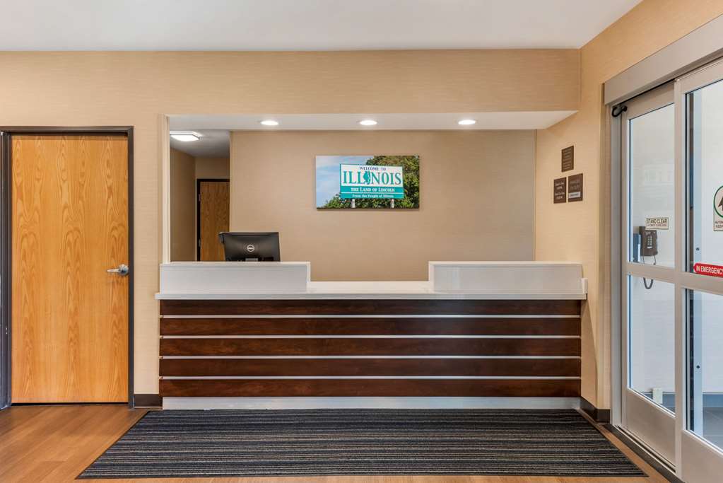 Comfort Inn & Suites Lincoln Area - photo 5