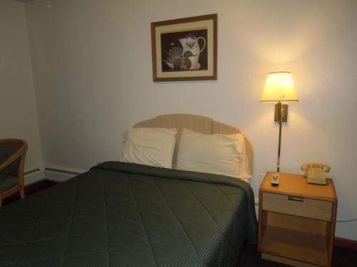 Delux Inn - photo 13