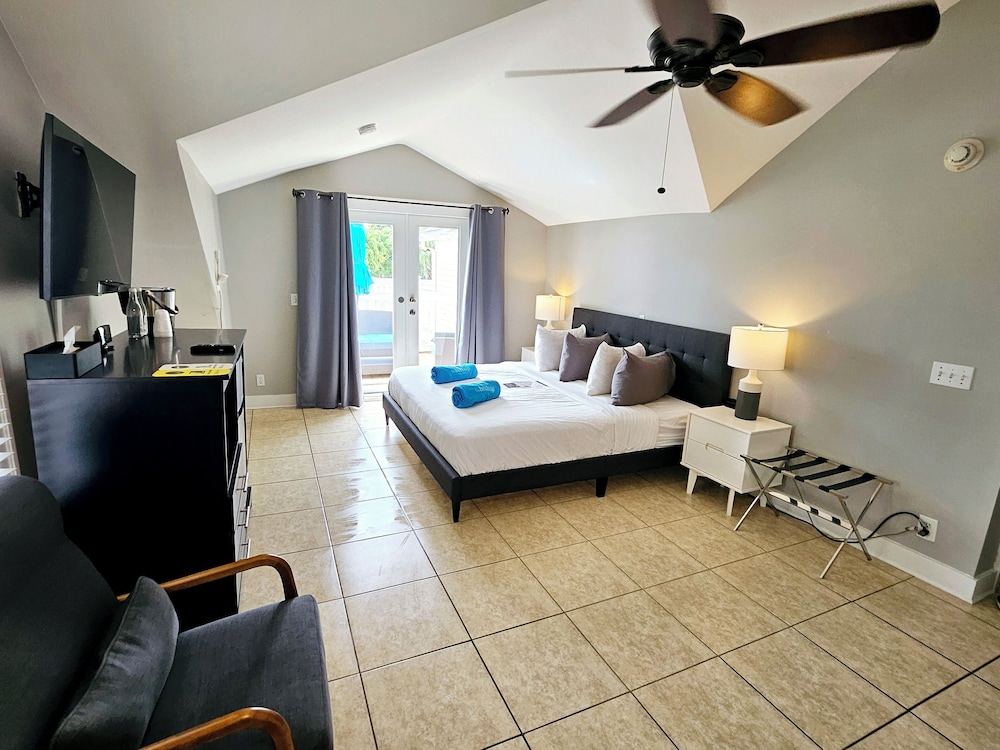 Bishop Hotel Key West - photo 42