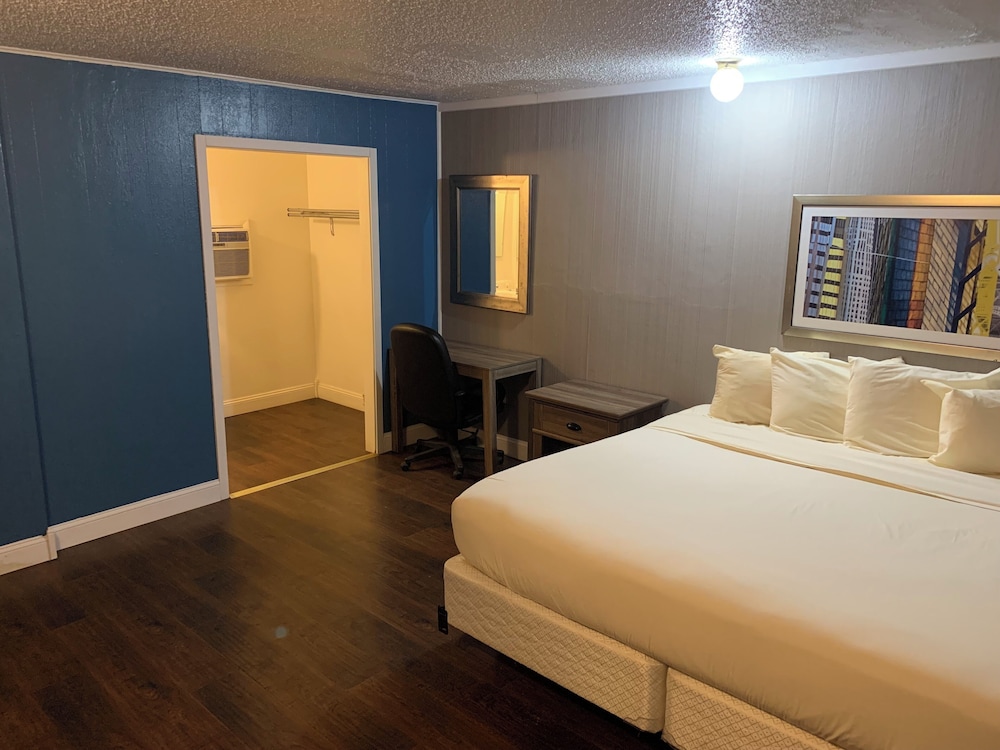 Sawmill Lodges Motel - photo 5