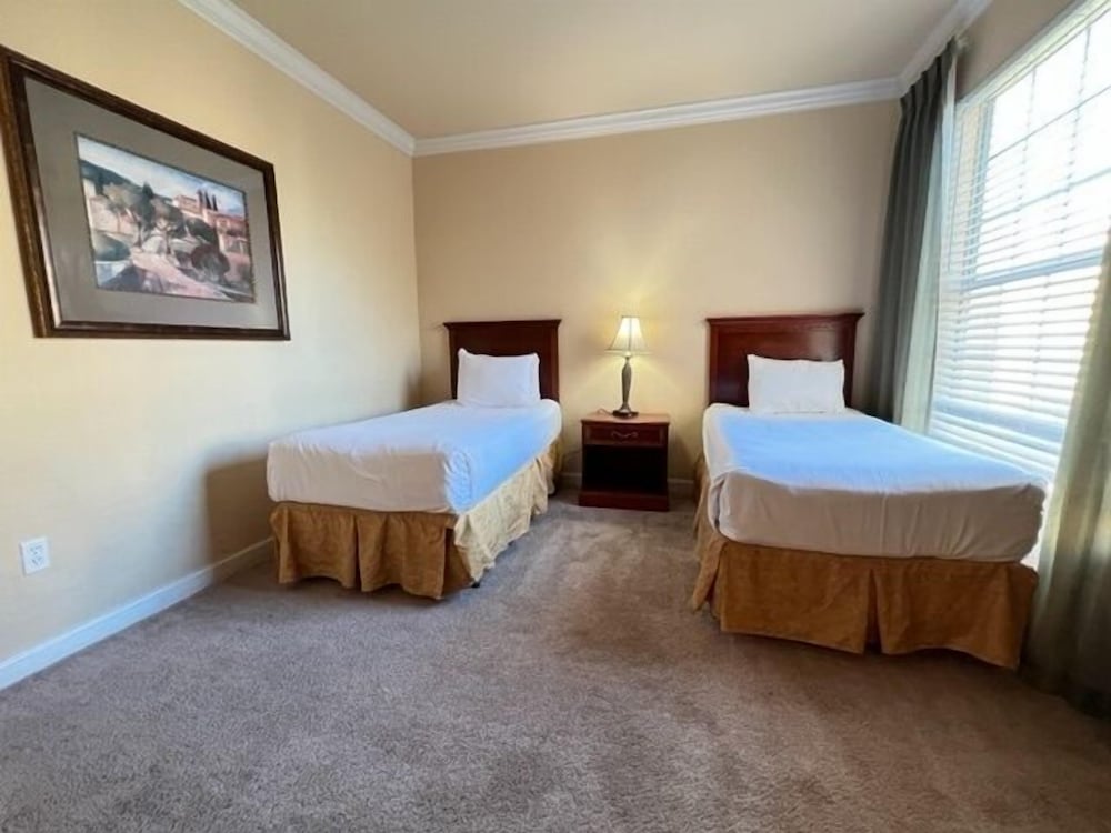 1361TT Unit 7308 Tuscana Resort condo - photo 6