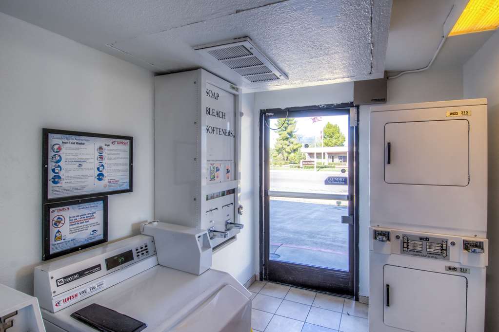 Motel 6 Redding CA North - photo 23