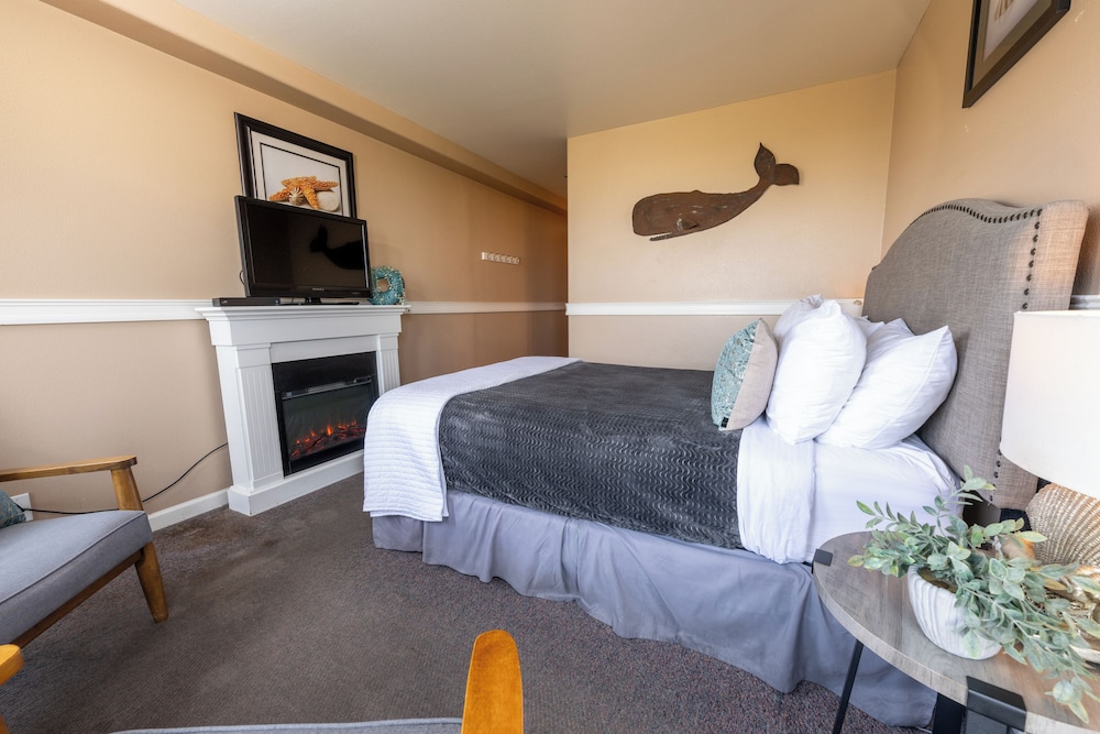 Seaside Oceanfront Inn - photo 62