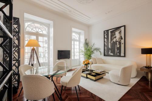Clerigos 82 luxury Housing — 4-Star Luxury Hotel in Porto, Portugal