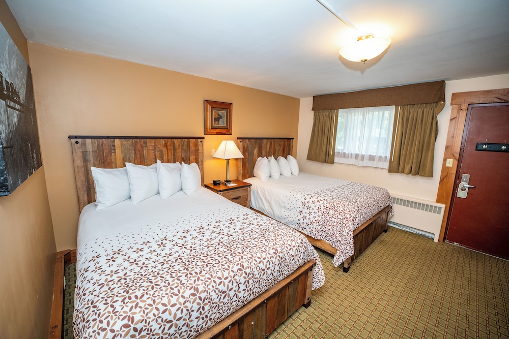 Silver Moon Inn - photo 95