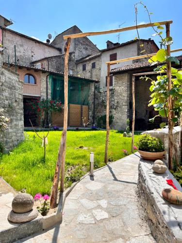 B&B Il Podestà — 4-Star Luxury Hotel in Garbagna, Italy