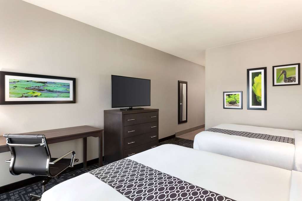 La Quinta by Wyndham Gainesville - photo 20